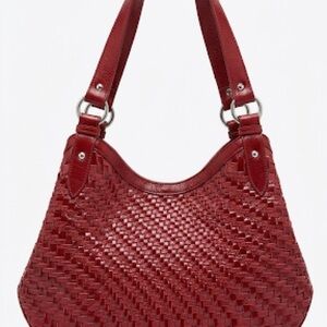 Classic Patent Leather Shoulder Bag - Red